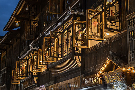 du doan than tai mien nam