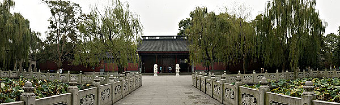 du doan lo